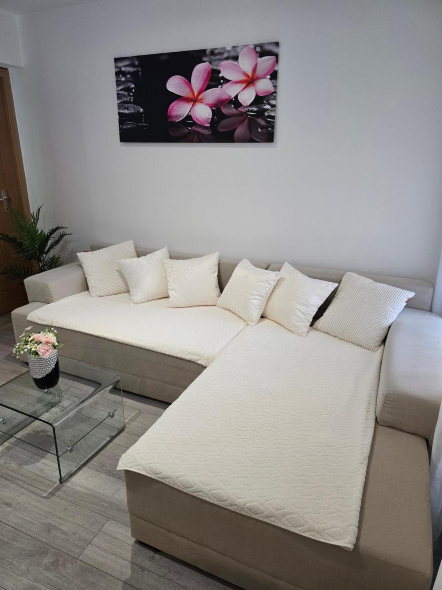 Apartment Blanca With Jacuzzi,Terase And Private Parking Kastela Exterior photo
