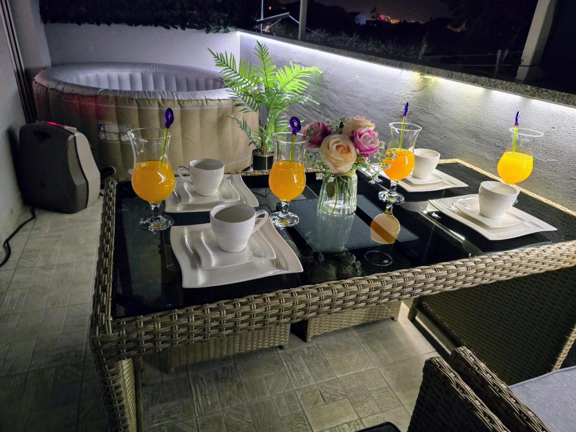 Apartment Blanca With Jacuzzi,Terase And Private Parking Kastela Exterior photo