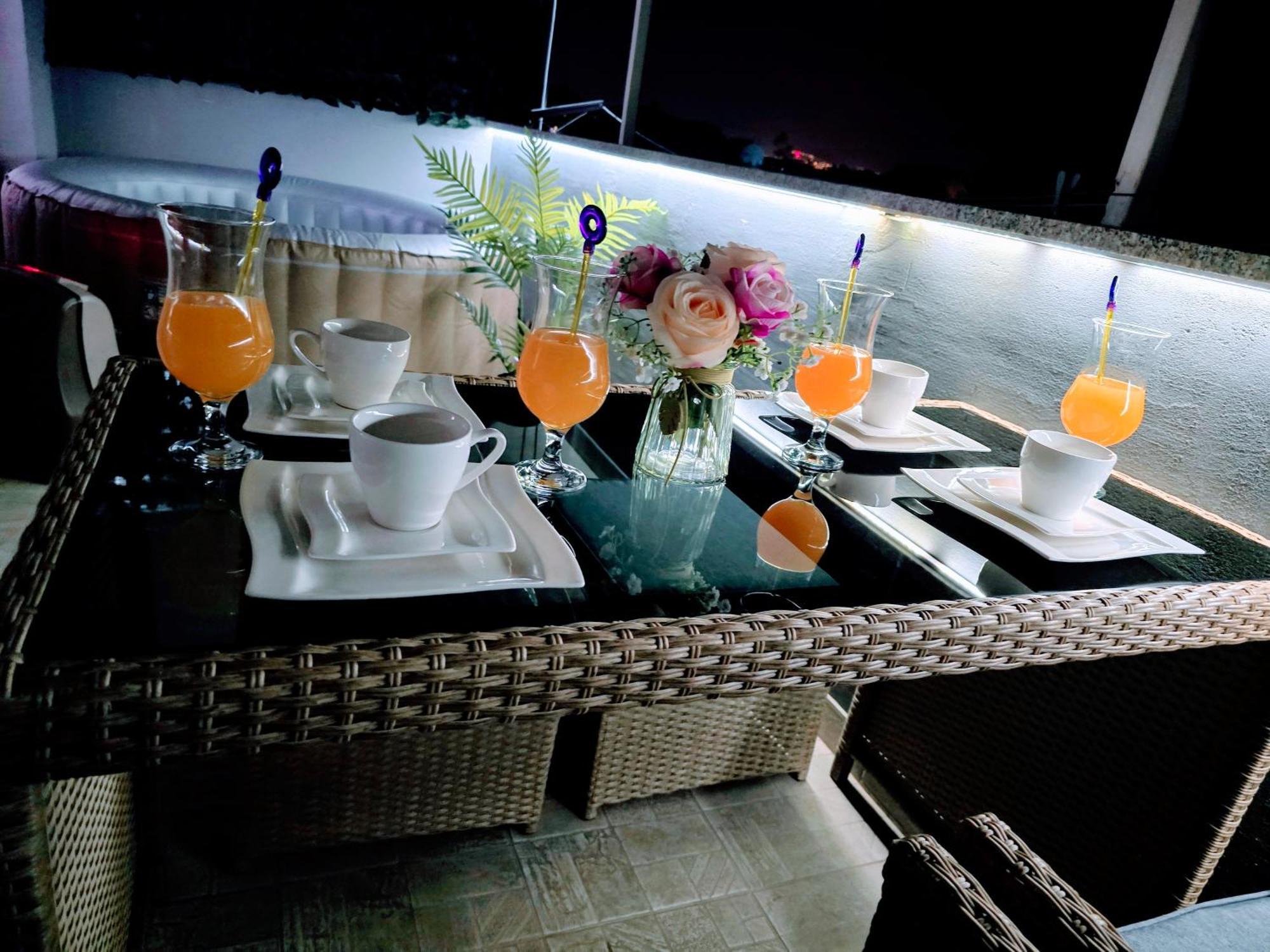 Apartment Blanca With Jacuzzi,Terase And Private Parking Kastela Exterior photo